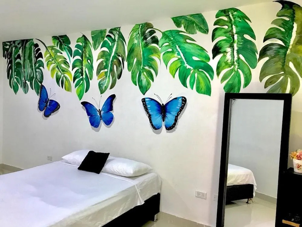 La Monarca Hostel