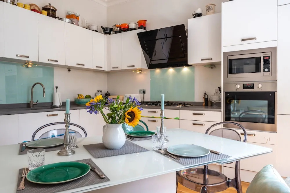 Vintage West Kensington Home by Olympia London