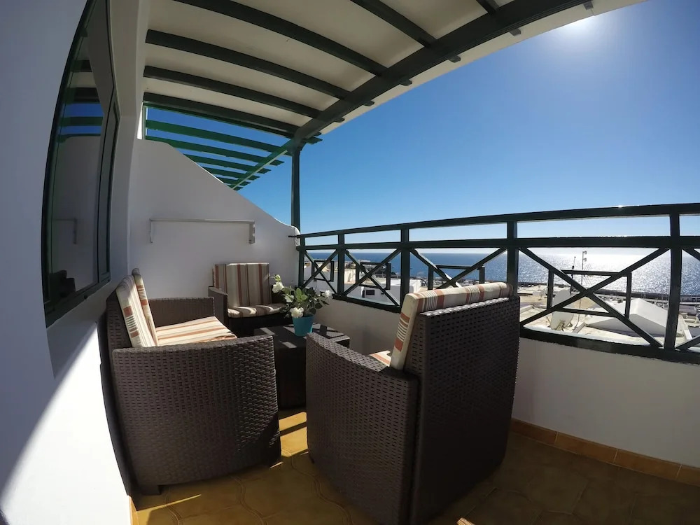 Puerto del Carmen with sea views
