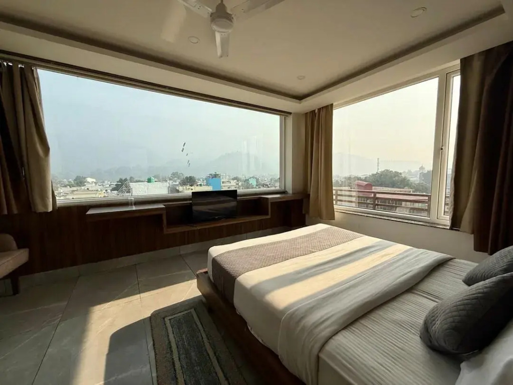 Hotel Trihari
