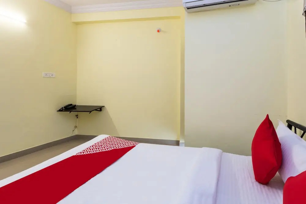 OYO 29831 Hotel Harihar