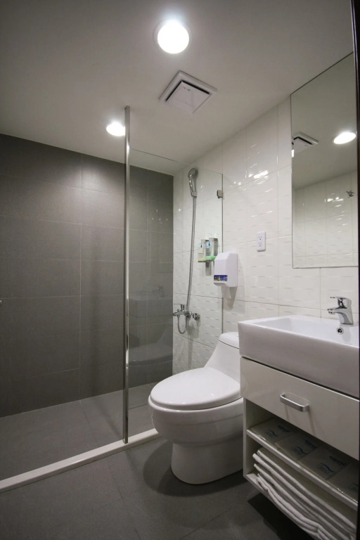 Sparrow Hotel