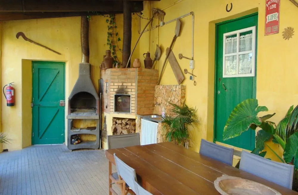 Casa Mestre Guesthouse