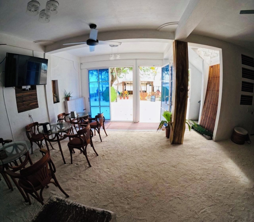 VelaaVani - Turtle Hive Dhiffushi