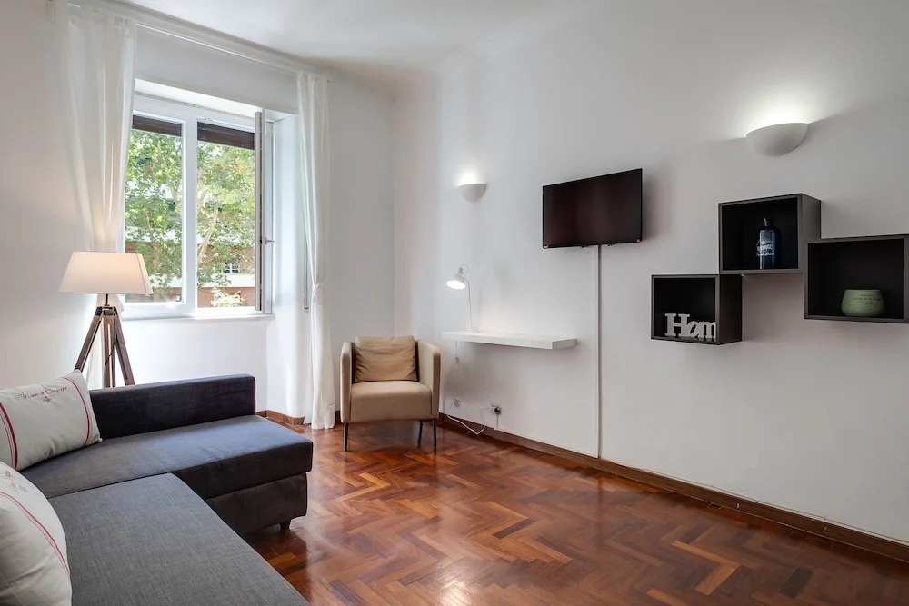 Travel & Stay - Mirabello
