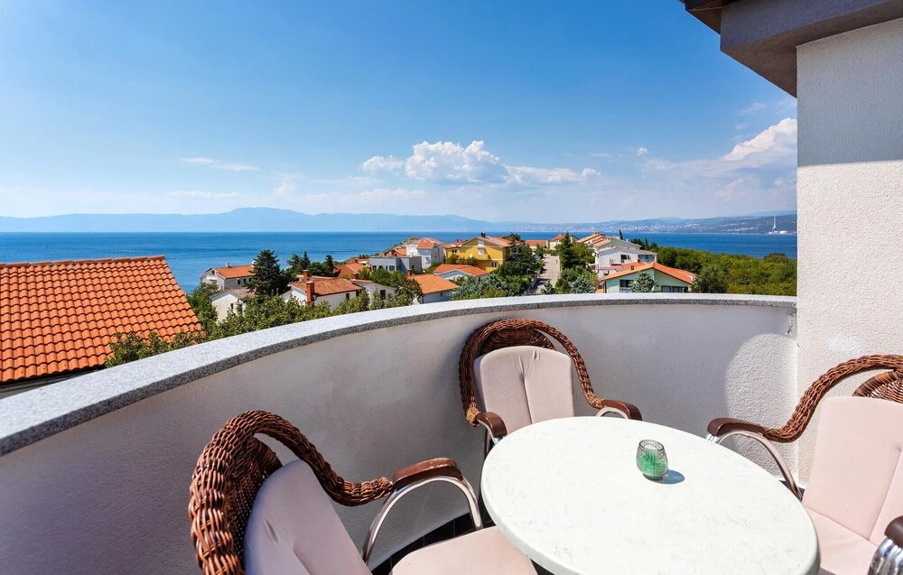Awesome Home in Hr-51513 Omisalj With Wifi and 1 Bedrooms