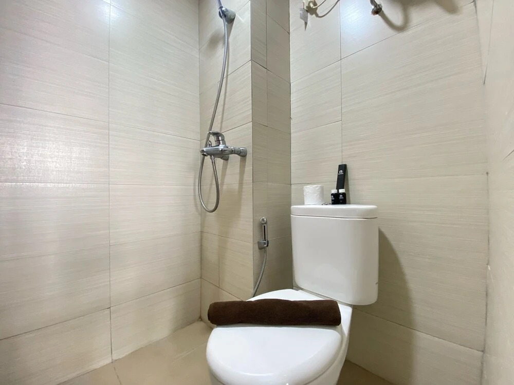 Artsy Hype Beast 2Br Gateway Pasteur Apartment Bandung