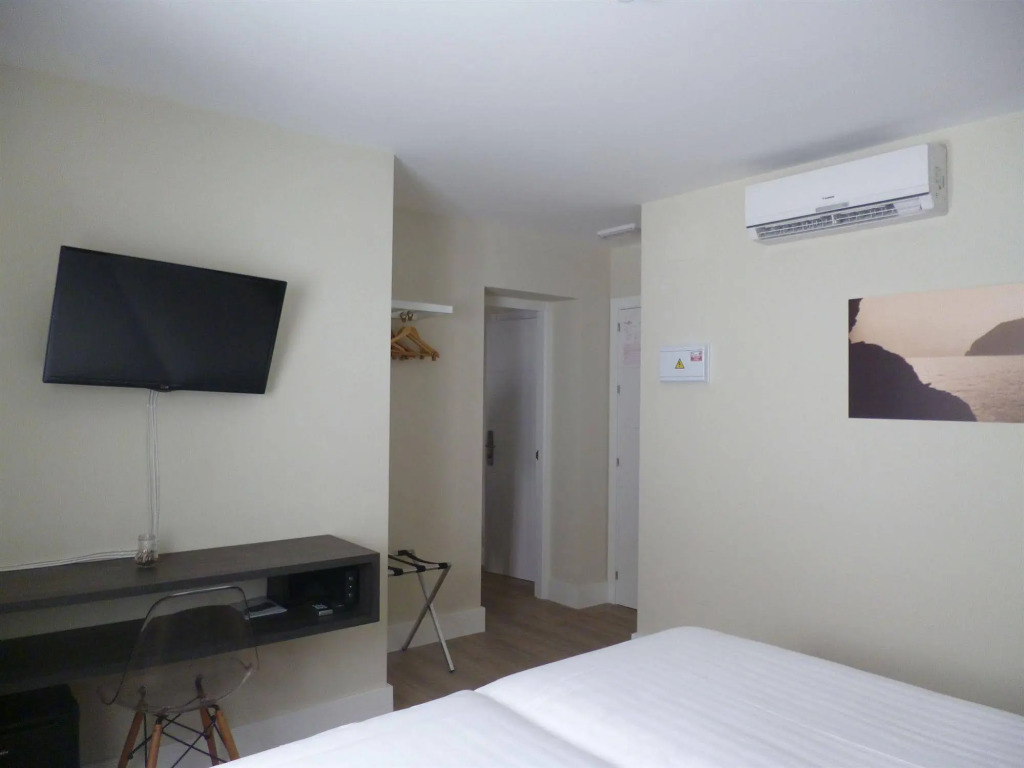 H Boutique la Caleta bay