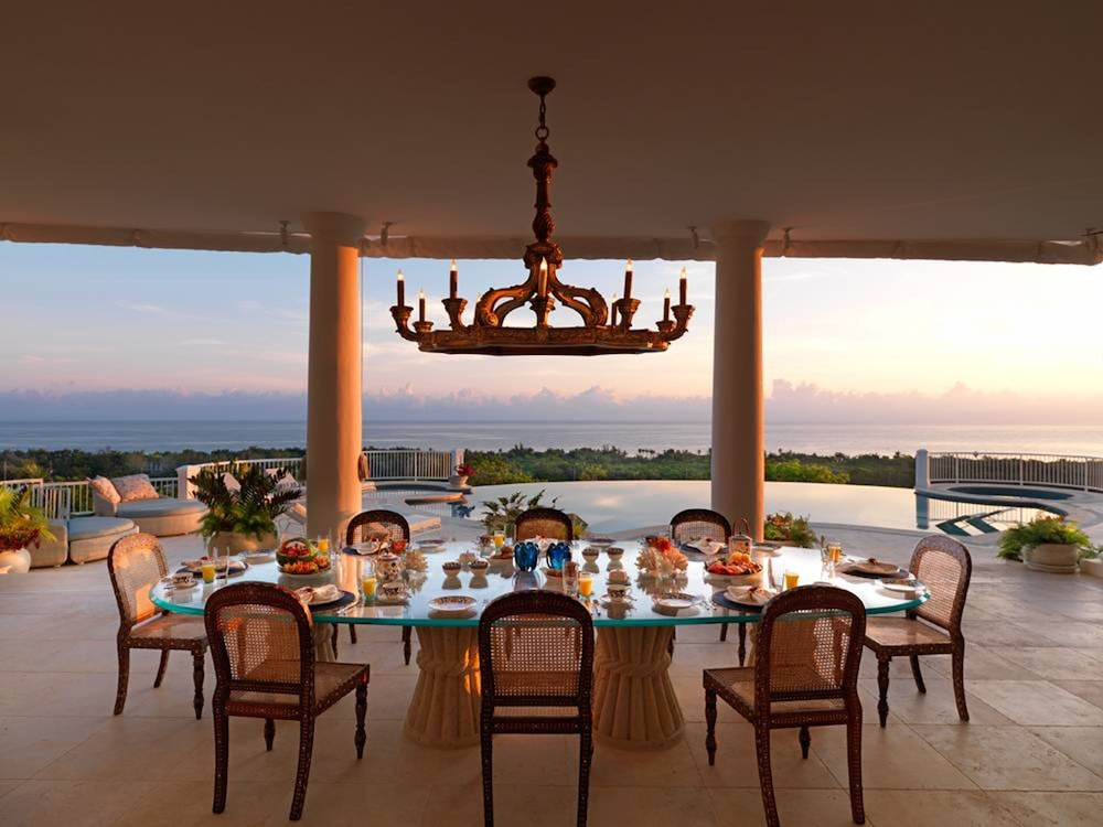 Expansive 6BR Estate Panoramic Sea Views Pool Resort Access
