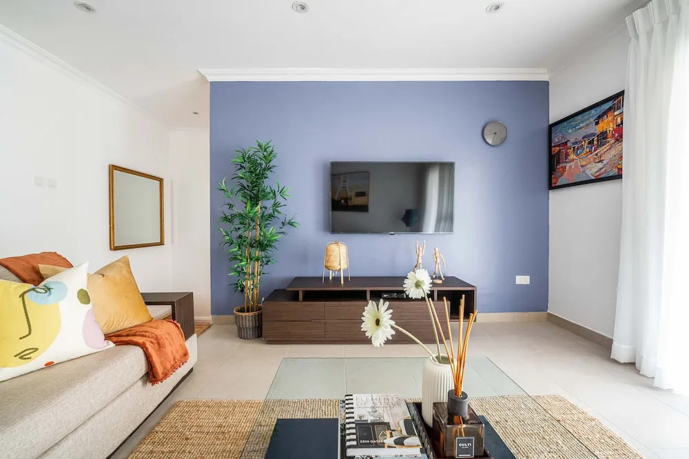 Urban Pumpkin 2-bedroom Apartment, Lekki Phase 1