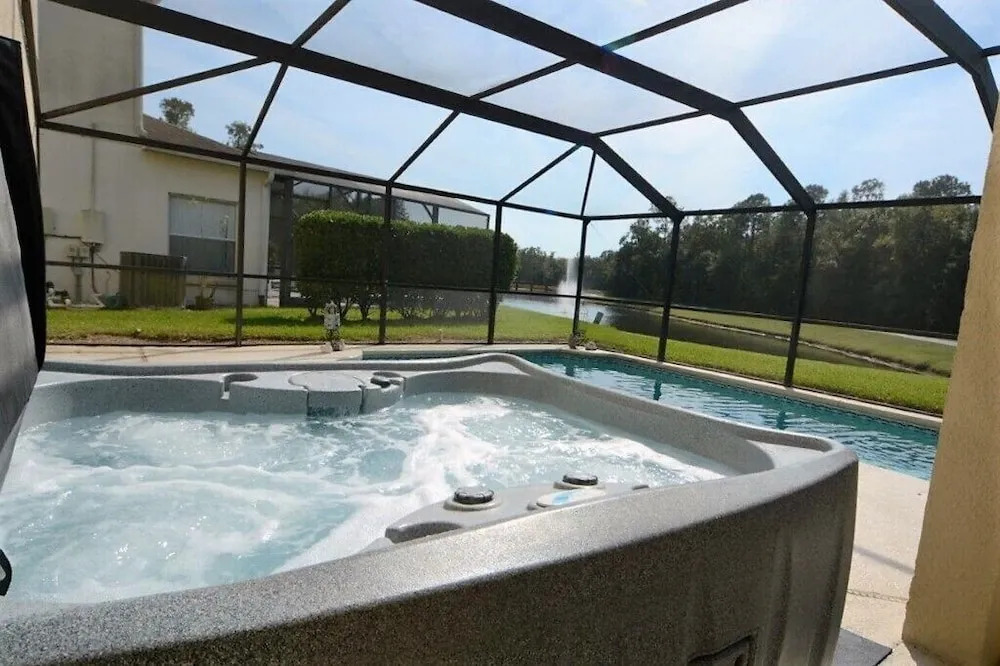 86340 4-Bed Disney Area Pool Home, Kissimmee