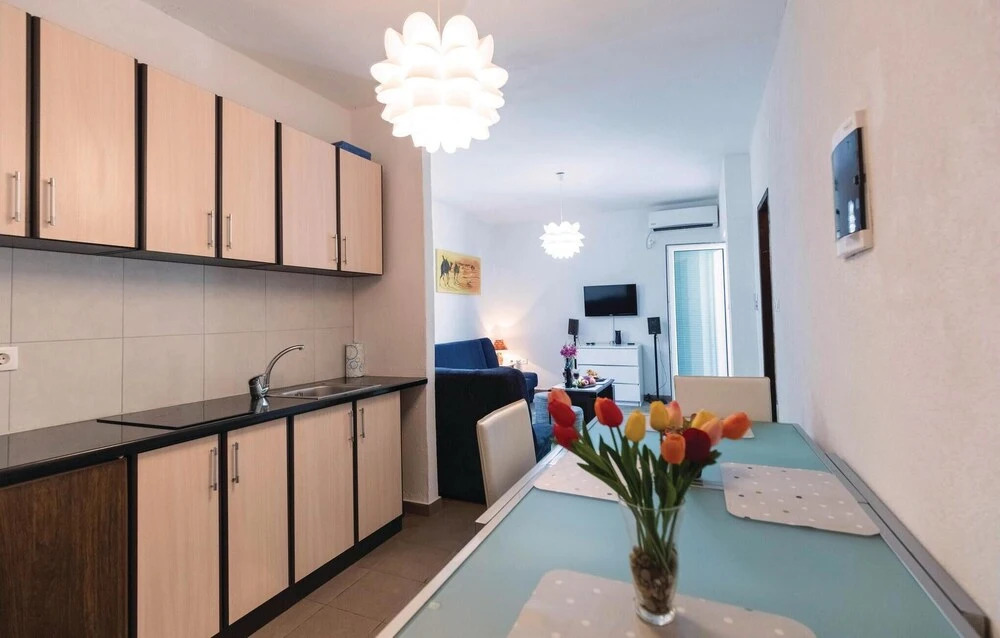 Awesome Home in Klek With Wifi and 2 Bedrooms