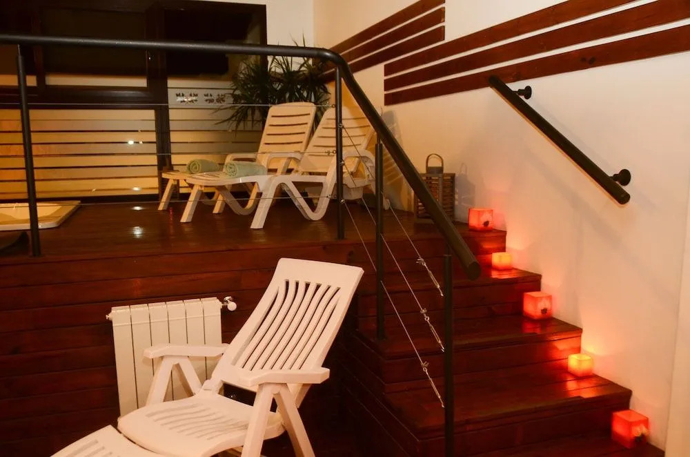 Hotel Roble Blanco