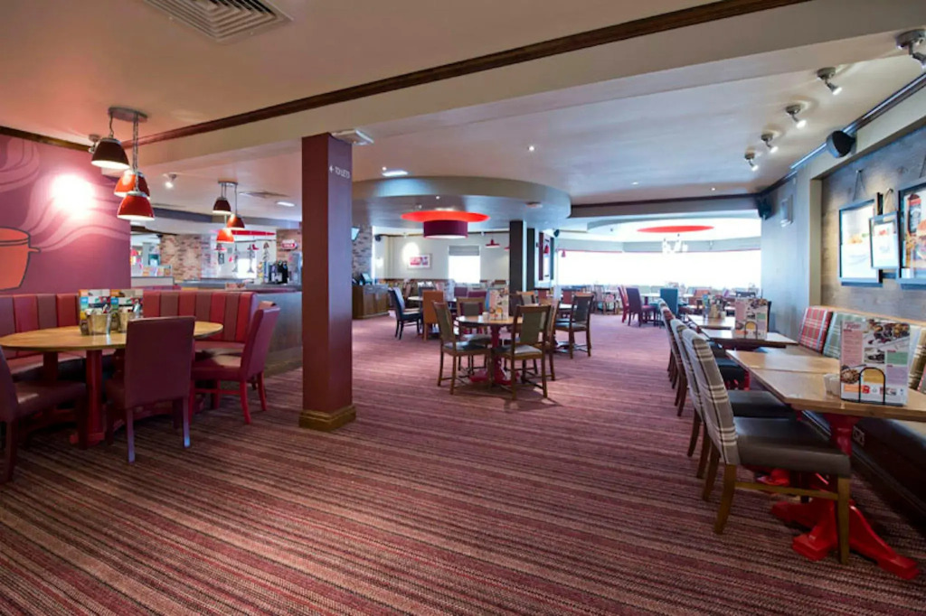 Premier Inn Wigan - M6 J25