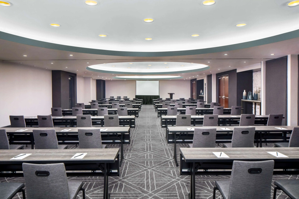 Andaz Savannah, By Hyatt