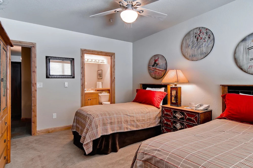 Torian Plum Creekside 513
