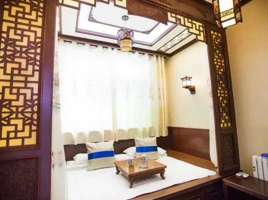 Qinyong Scenic Area Inn