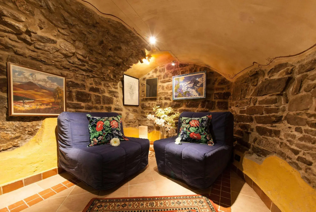 Munta e Cara Albergo Diffuso
