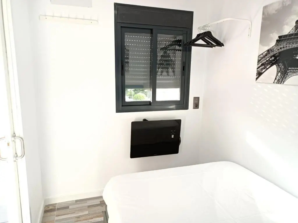 Centro Torremolinos Apto 1 Hab 2-4 Personas Piscina WiFi Terraza Ascensor 3 Planta