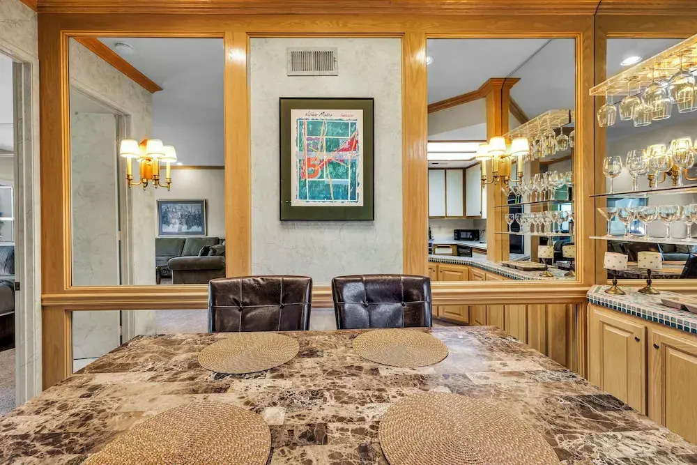 Isleta Vista Getaway