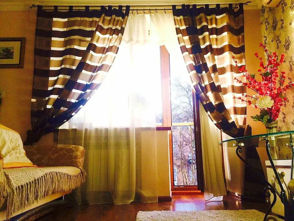 Apartment Voznesenskaya 25