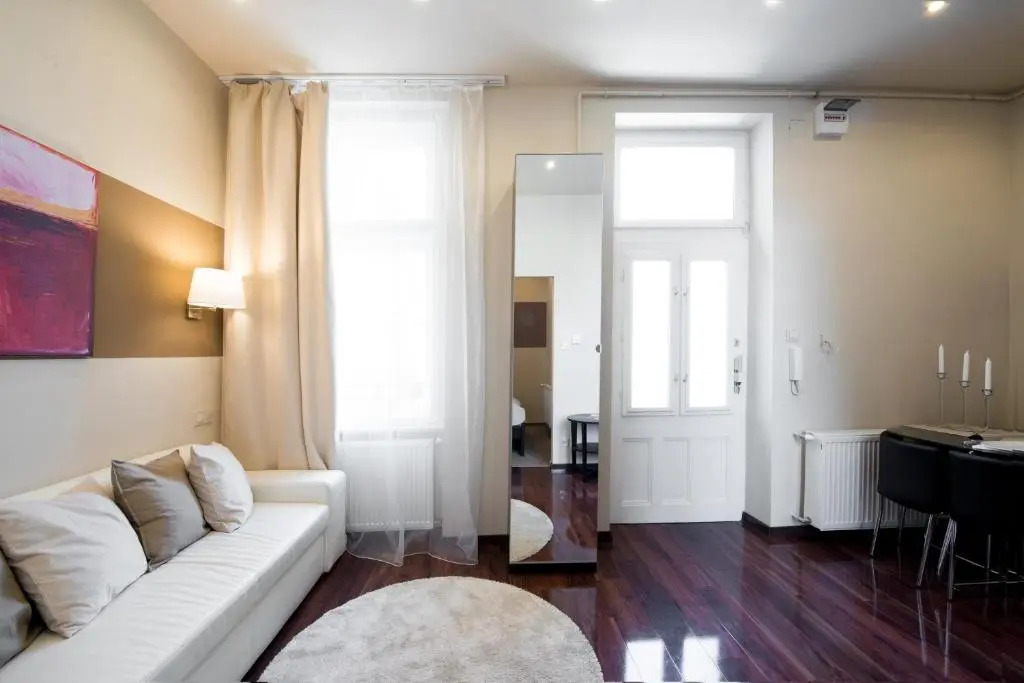 Dfive Apartments - Little Boss