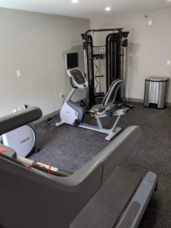 Country Inn & Suites by Radisson, Williamsburg East Busch Gardens , VA