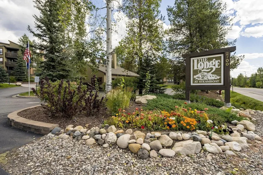 Lodge E301 - 2 Br Condo