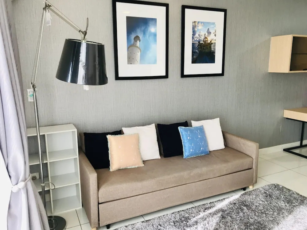 Oyo Home 90408 1 Tebrau Residence @ Yml 1811
