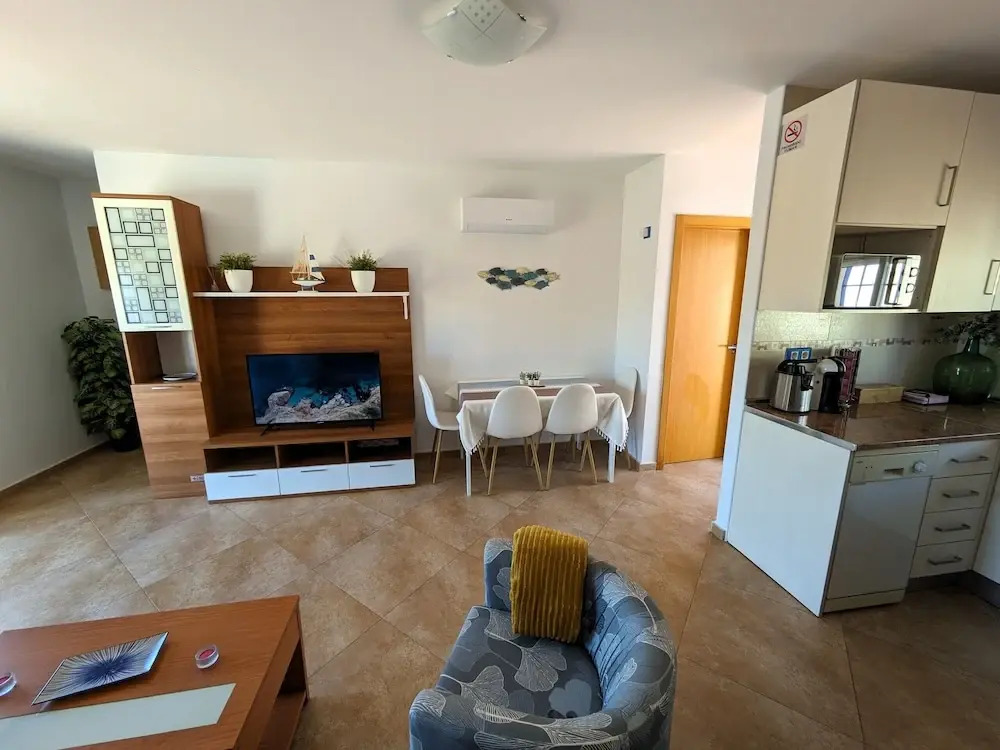 Alamillo House - Sea and Mountain Views - 700 Metres From the Beach