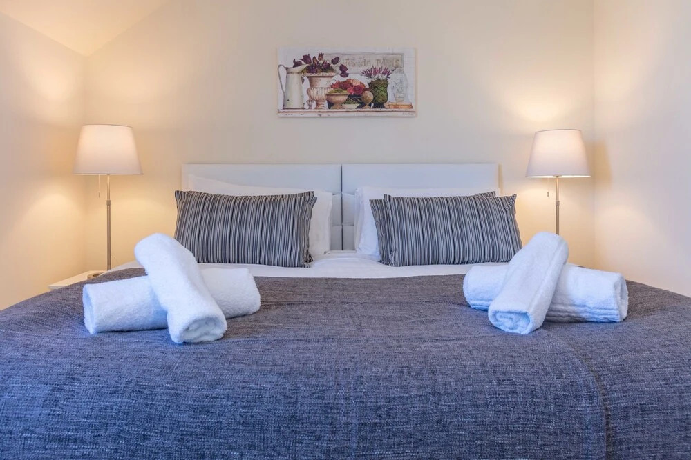 Ailsa Retreat - Donnini Apartments