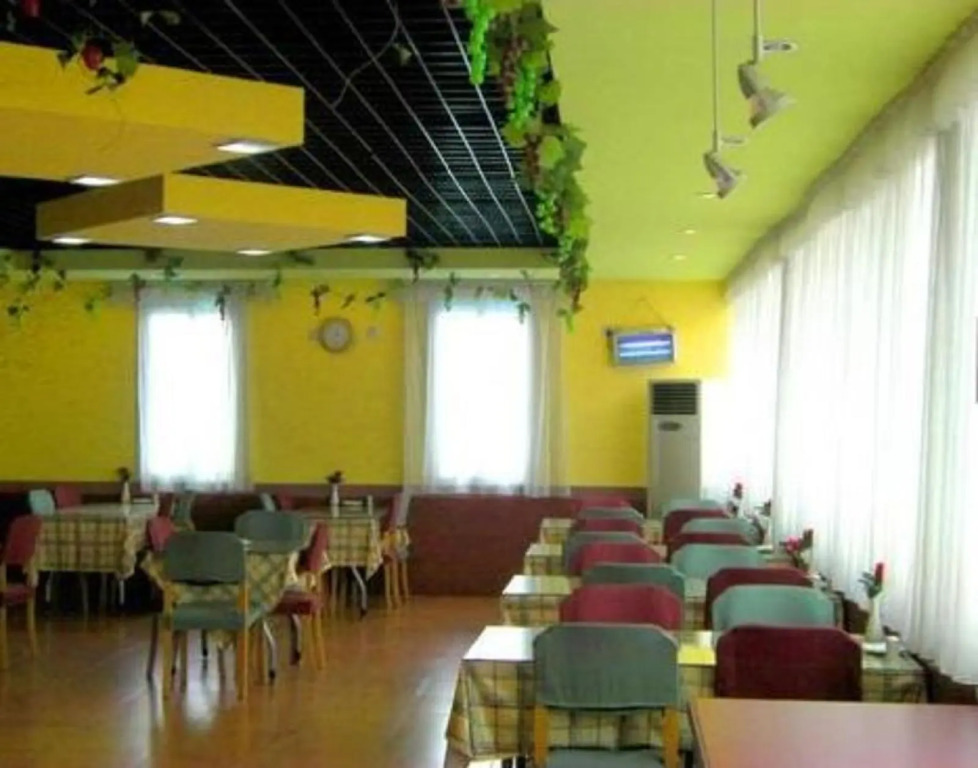 Home Inn Baoshan Wusong