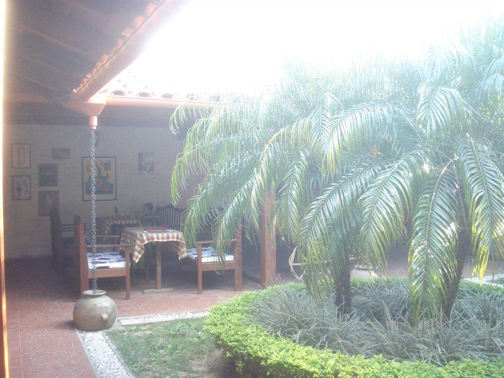 Los Trotamundos