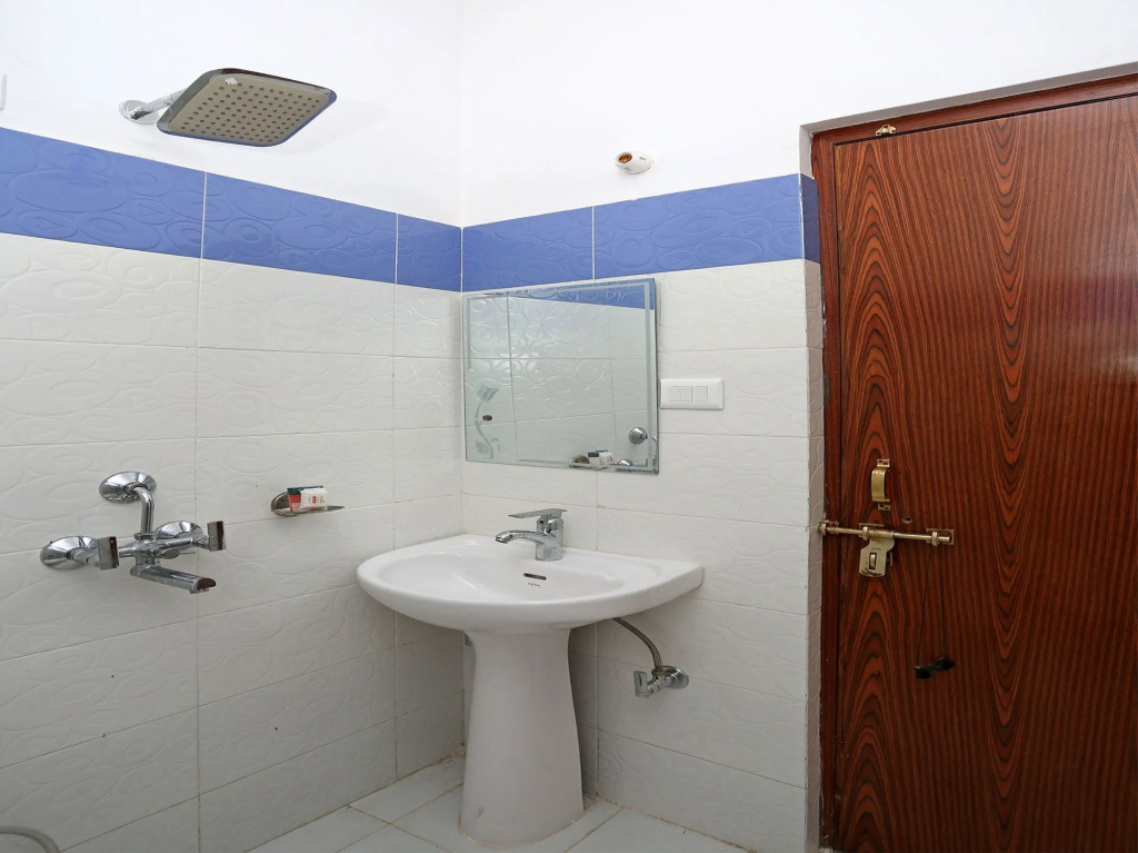 Hotel Star Inn By OYO Rooms