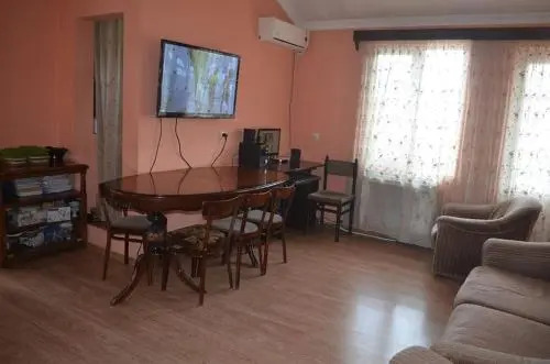 Guest House Parnavaz 102