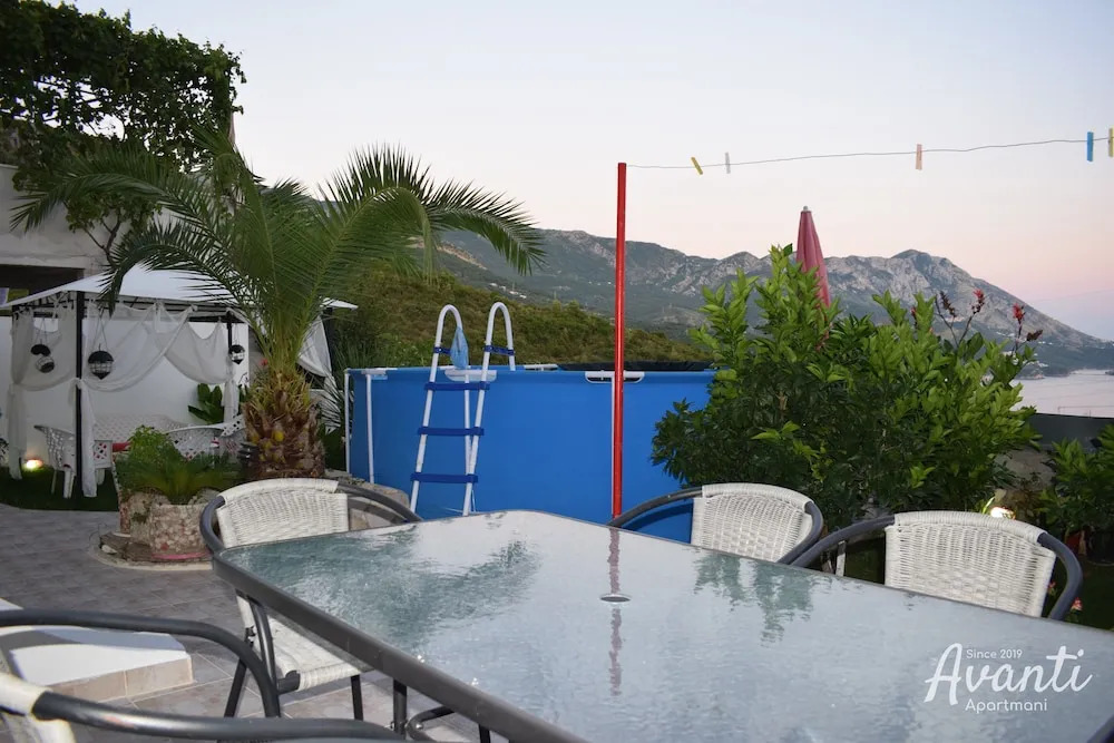 Apartmani Becici