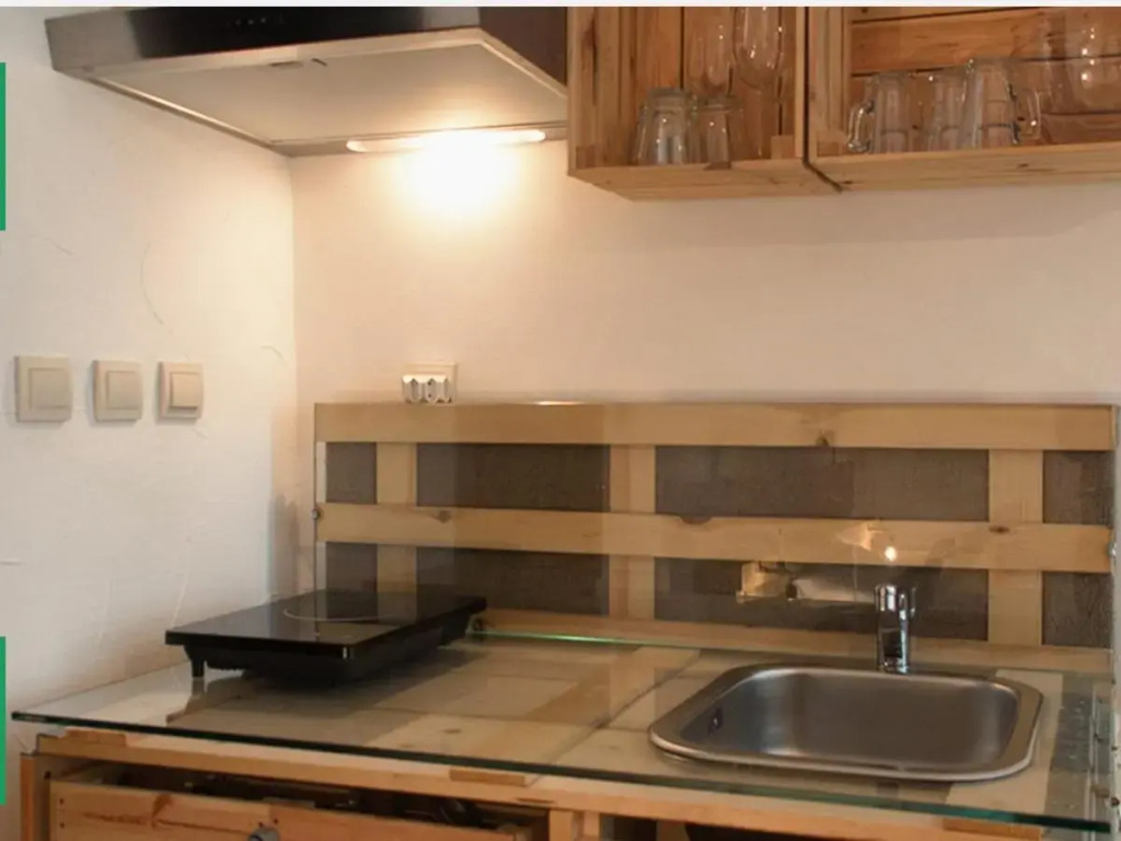 Palete Studio - new hand-made, cozy, artistic home