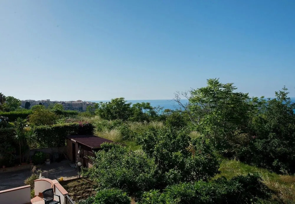 Villa Saturno