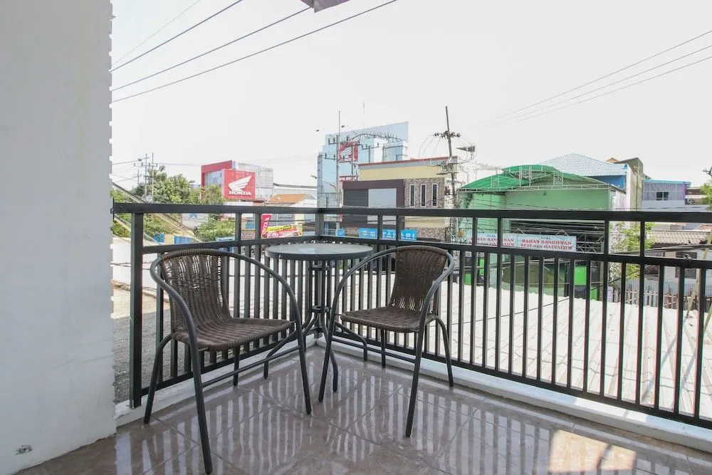 Airy Eco Syariah Mastrip B 21 Surabaya
