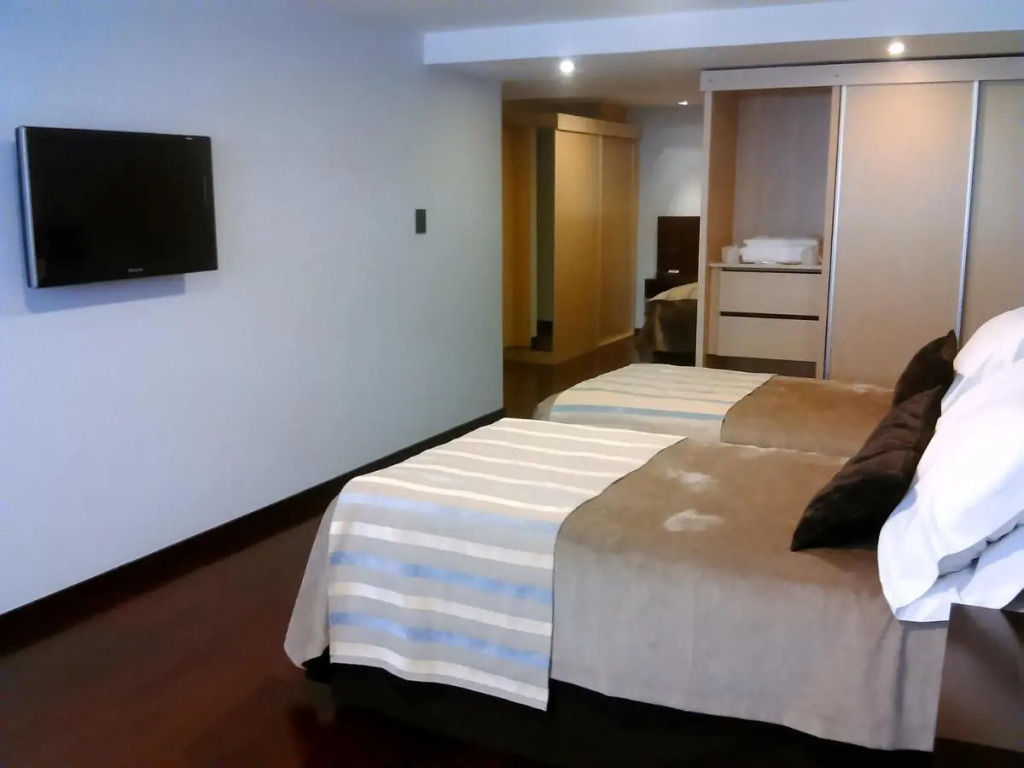 Ariston Hotel