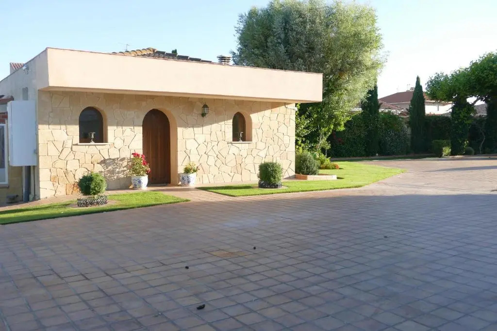 Villamercedes I