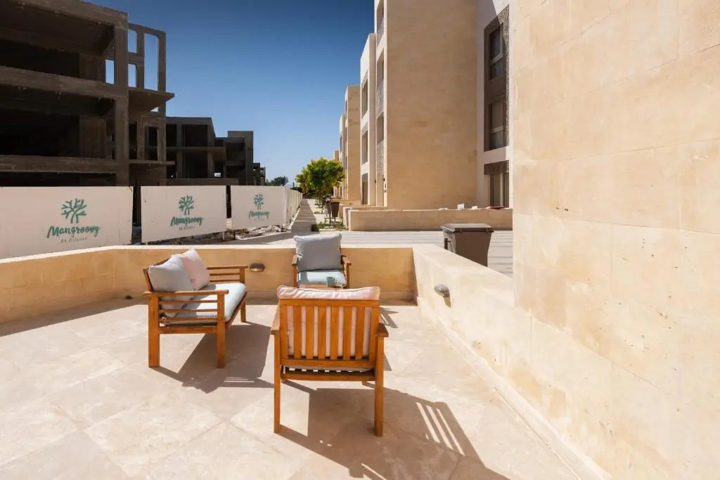 Pleasant & Calming 1 BDR Mangroovy Free Pool & Beach Access