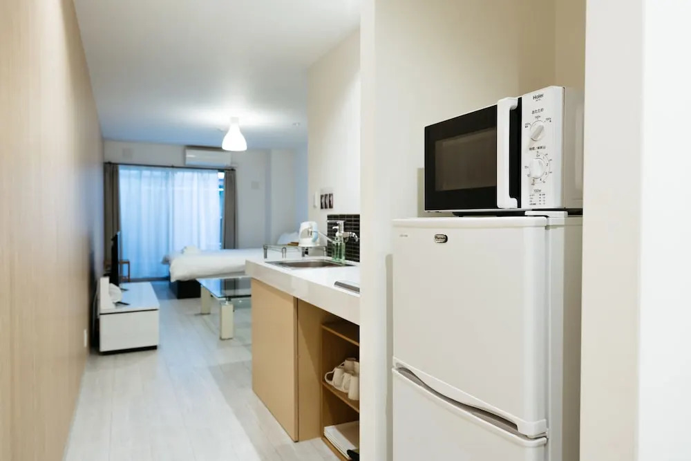 Shiki Residence Shijo Karasuma 1C