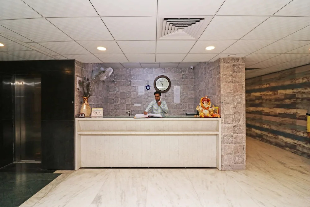 OYO 26911 Kcg Hotels