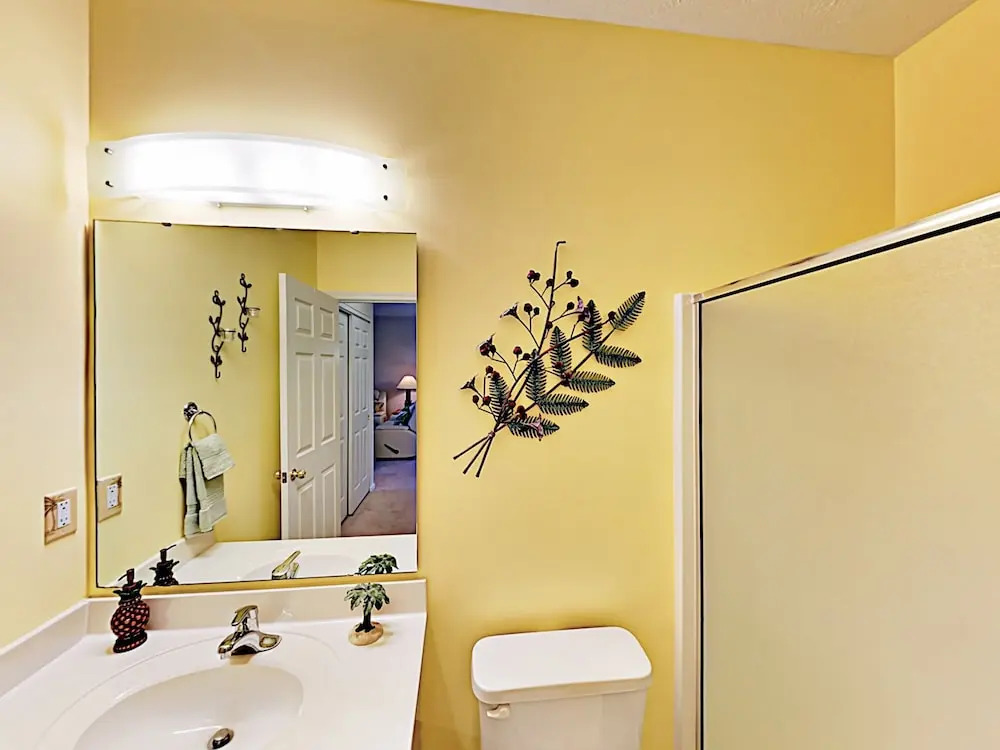 North Hillside Unit # 4222 - 2 Bedroom Condo