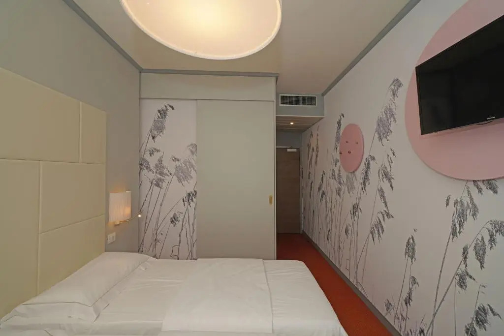 Hotel La Perla - Bike Hotel
