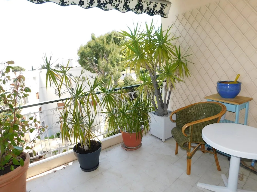 T4 Standing Cannes les Pins d'Alep
