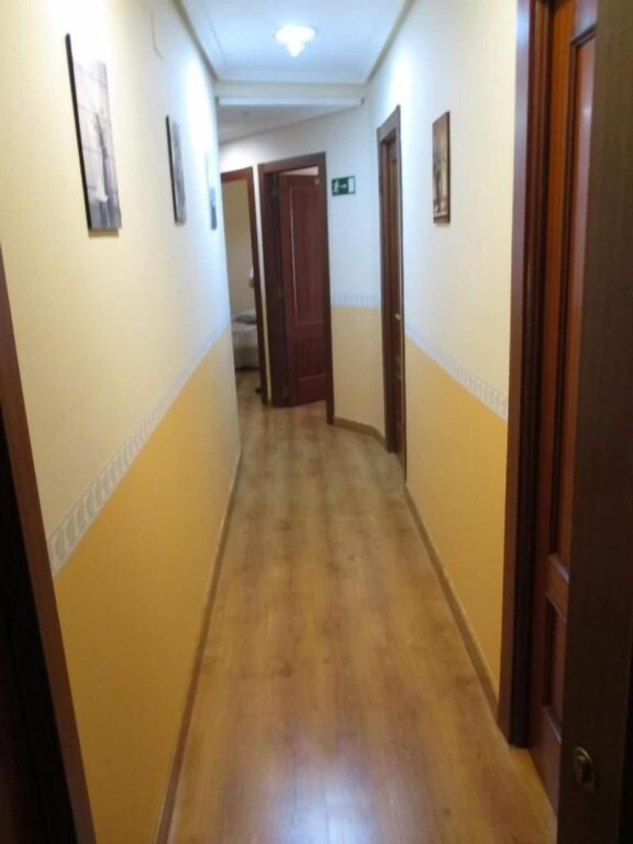 Hostal Becares
