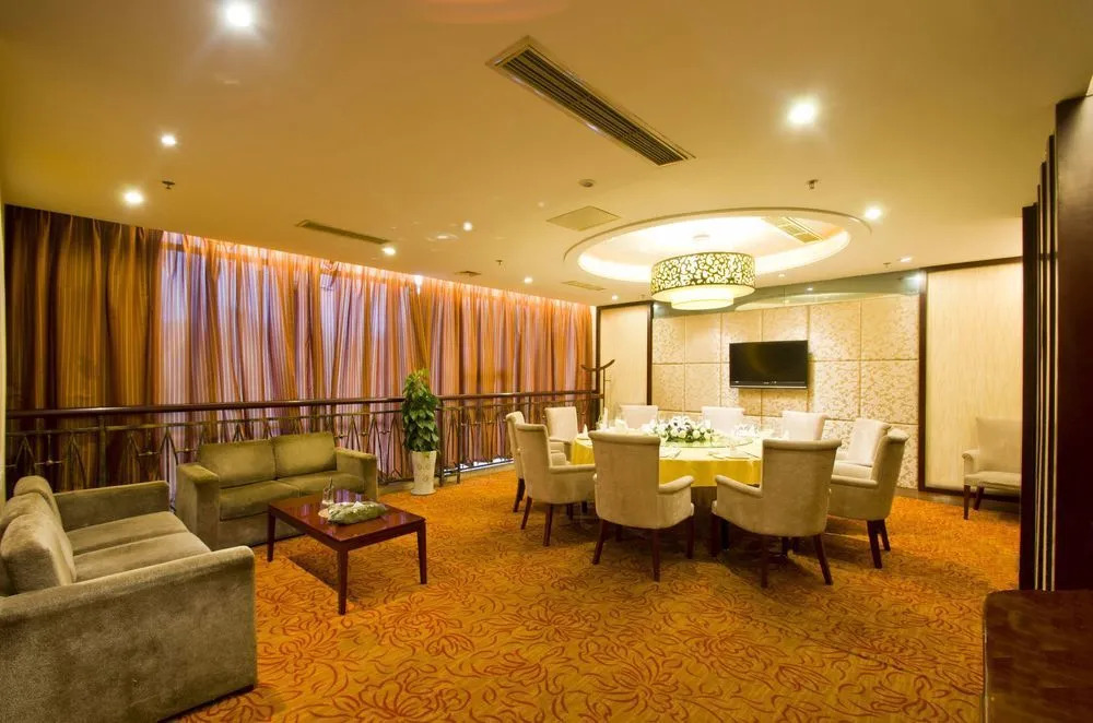 Eastar International Hotel