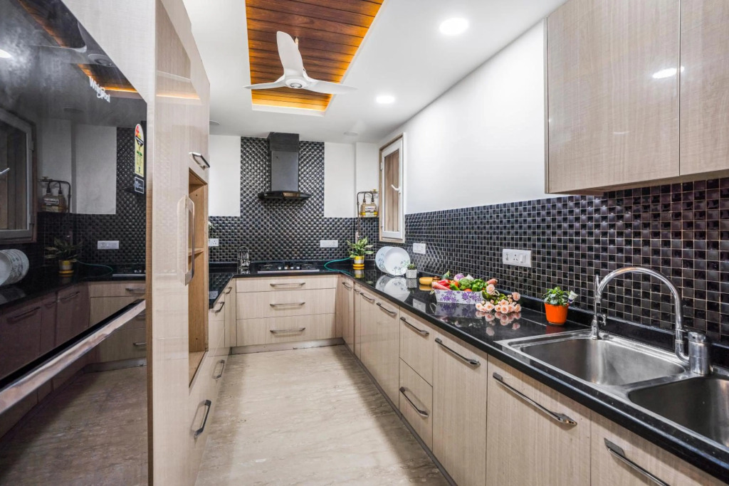 Pentagon - 5 Bedroom Apartment Saket, South Delhi